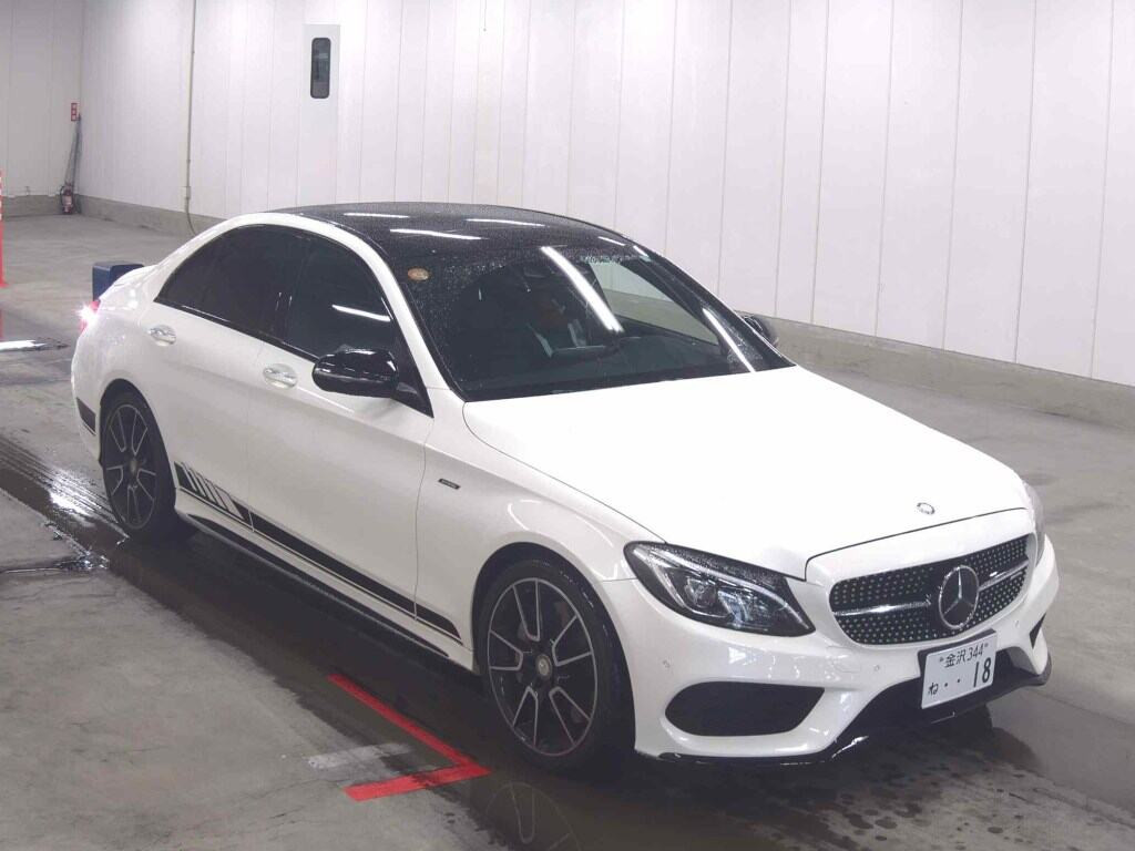 Mercedes-Benz C-Class 2016 z aukcji japońskiej