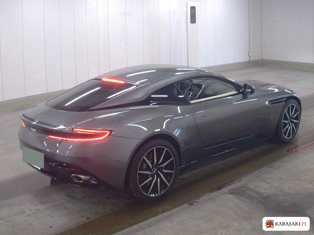 2017 Aston Martin DB11 Launch Edition 4