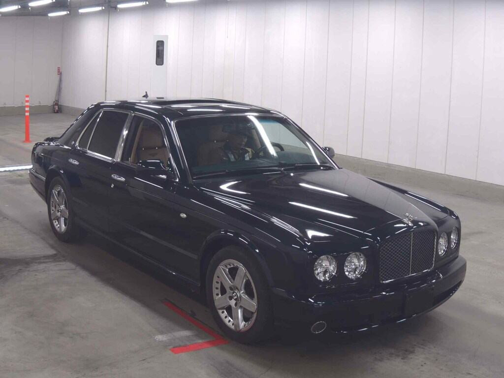Bentley Arnage 2008 z aukcji japońskiej