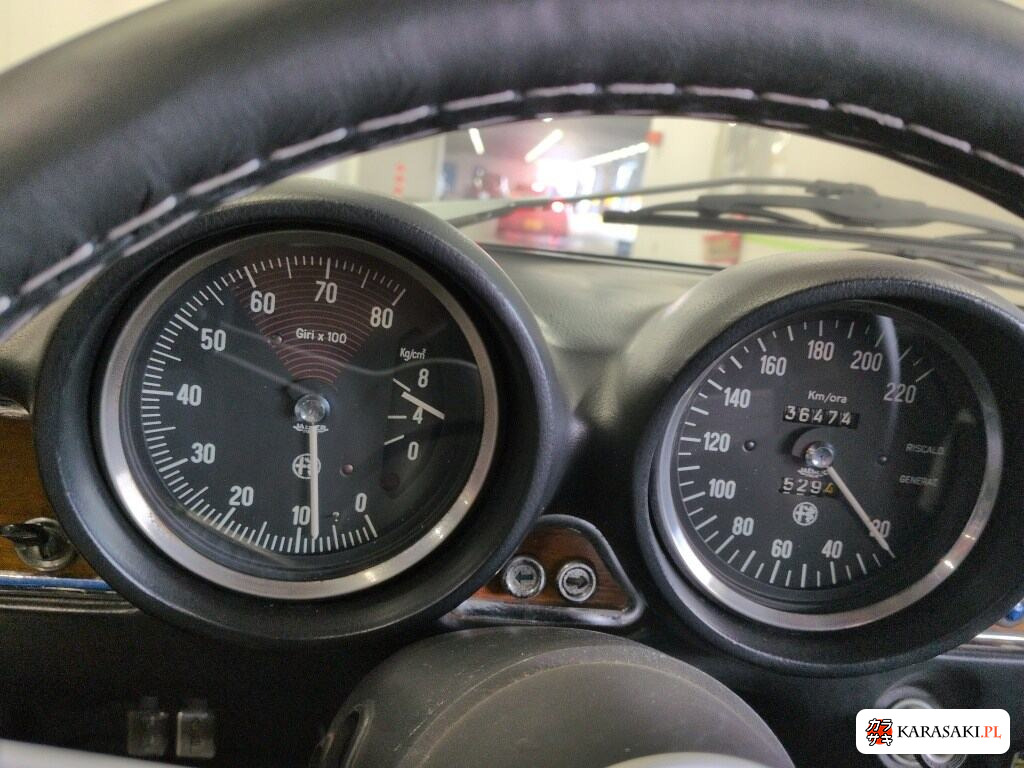 1991 Alfa Romeo 10530 6