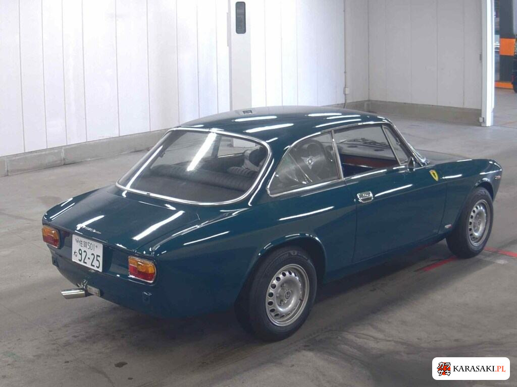 1991 Alfa Romeo 10530 4