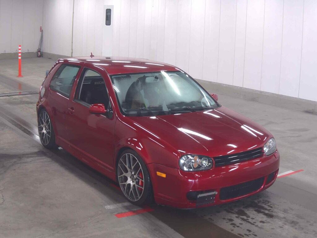 Volkswagen Golf 2003 z aukcji japońskiej