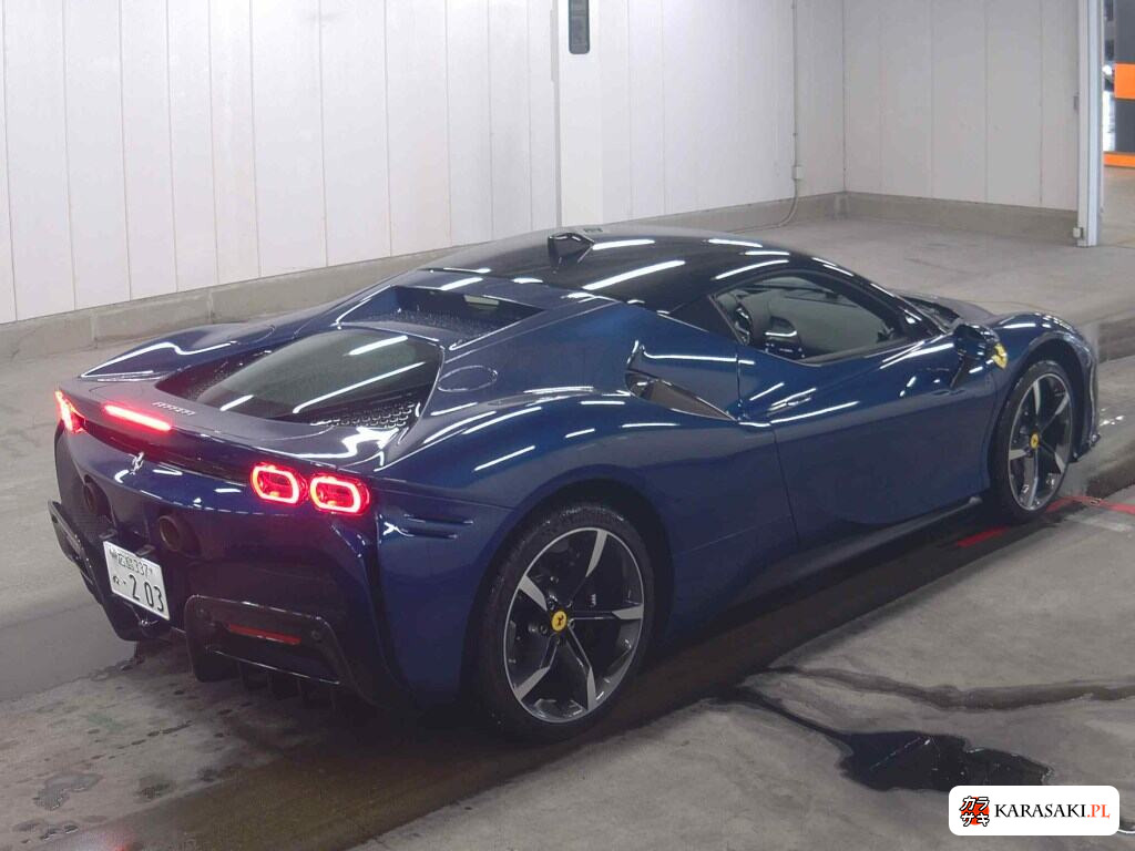 2023 Ferrari SF90 Stradale 4WD Base Grade 4