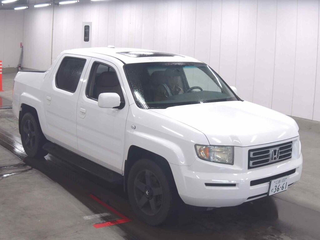 America Honda Ridgeline 2011 z aukcji japońskiej