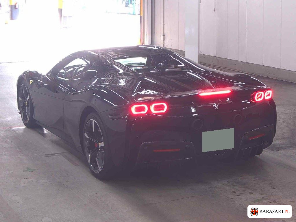 2024 Ferrari SF90 Spider 4WD 2