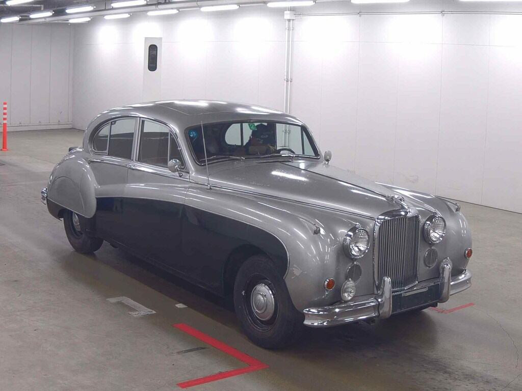 Jaguar 1992 z aukcji japońskiej