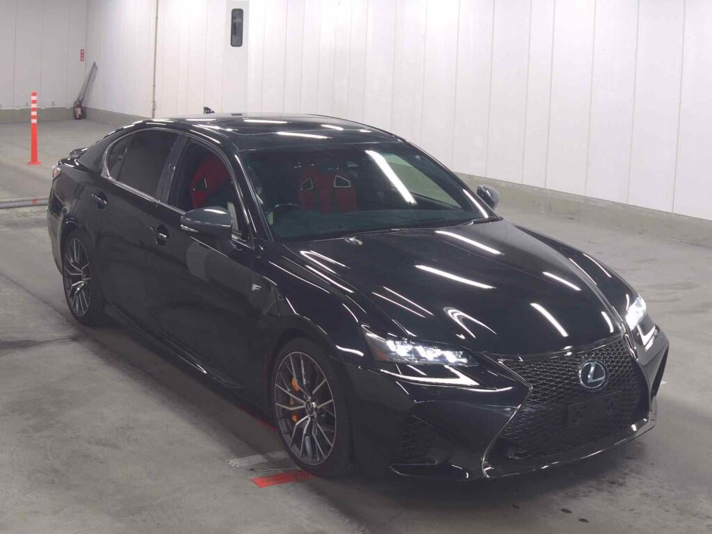 Lexus GS F 2018 z aukcji japońskiej
