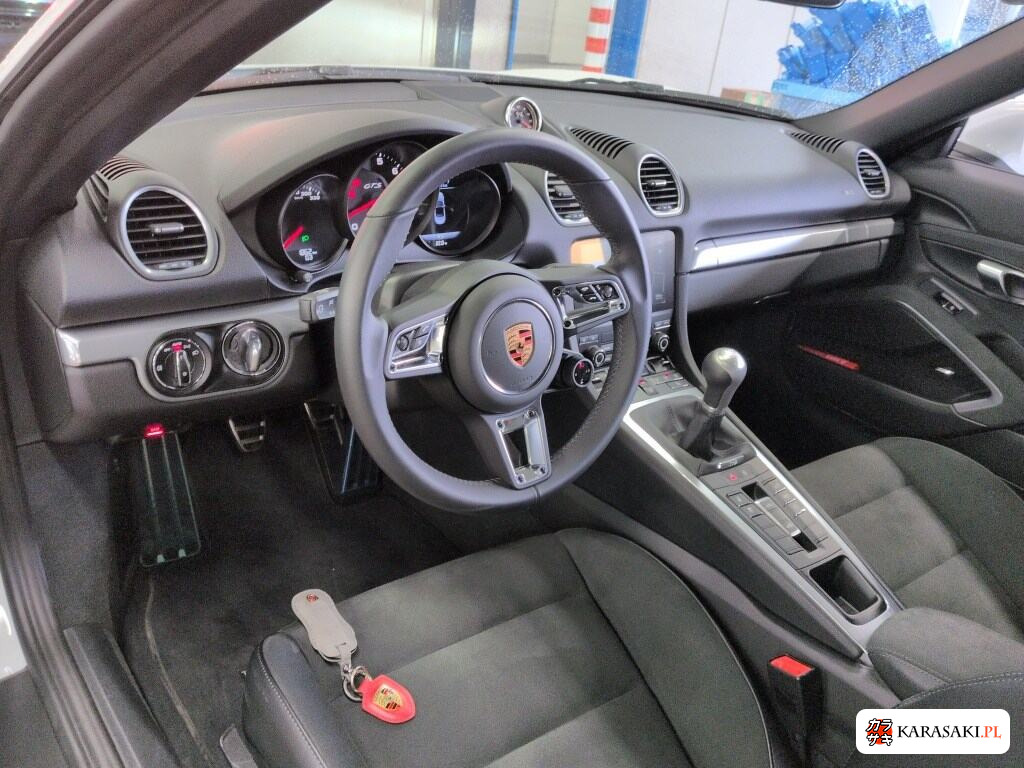 2025 Porsche 718 Boxster GTS 4.0 5