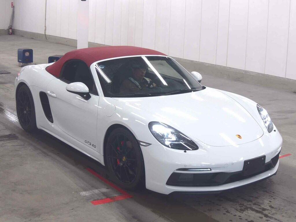 Porsche 718 Boxster 2025 z aukcji japońskiej