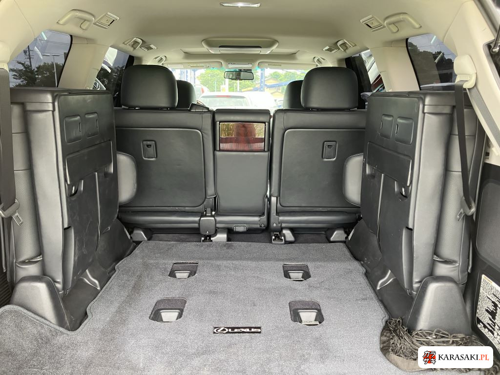 2012 Lexus (us) 15