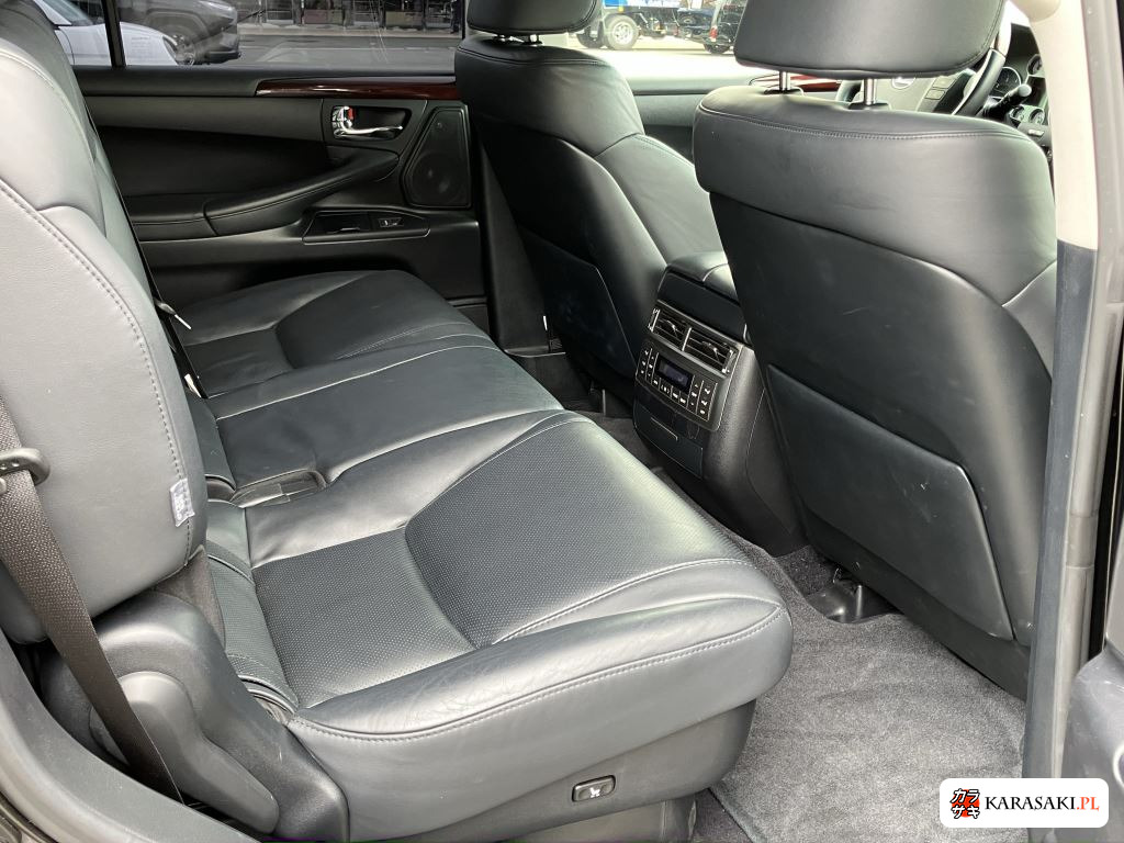 2012 Lexus (us) 14