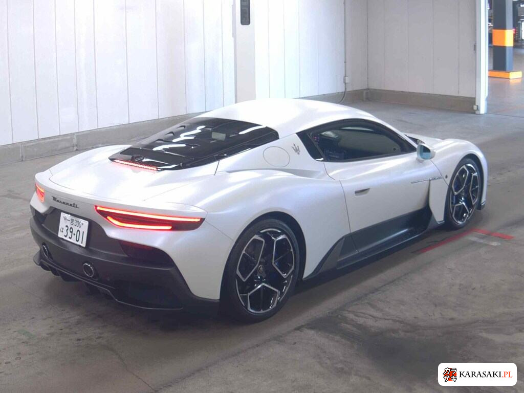 2022 Maserati MC20 Base Grade 4