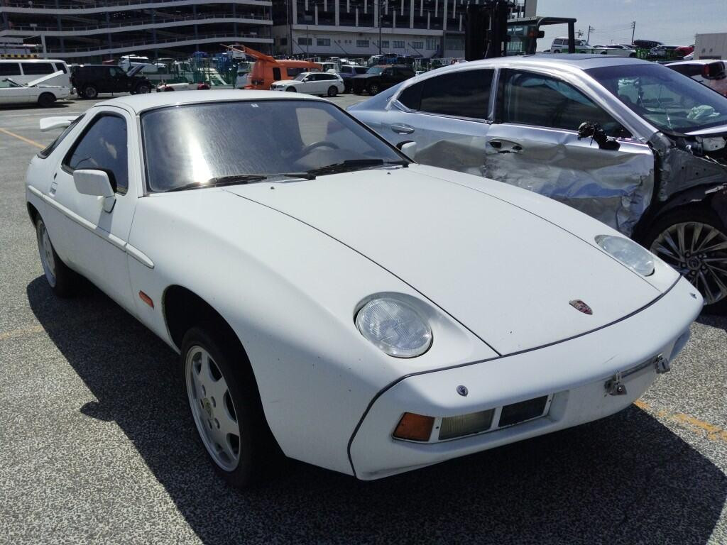 Porsche 928 1982 z aukcji japońskiej