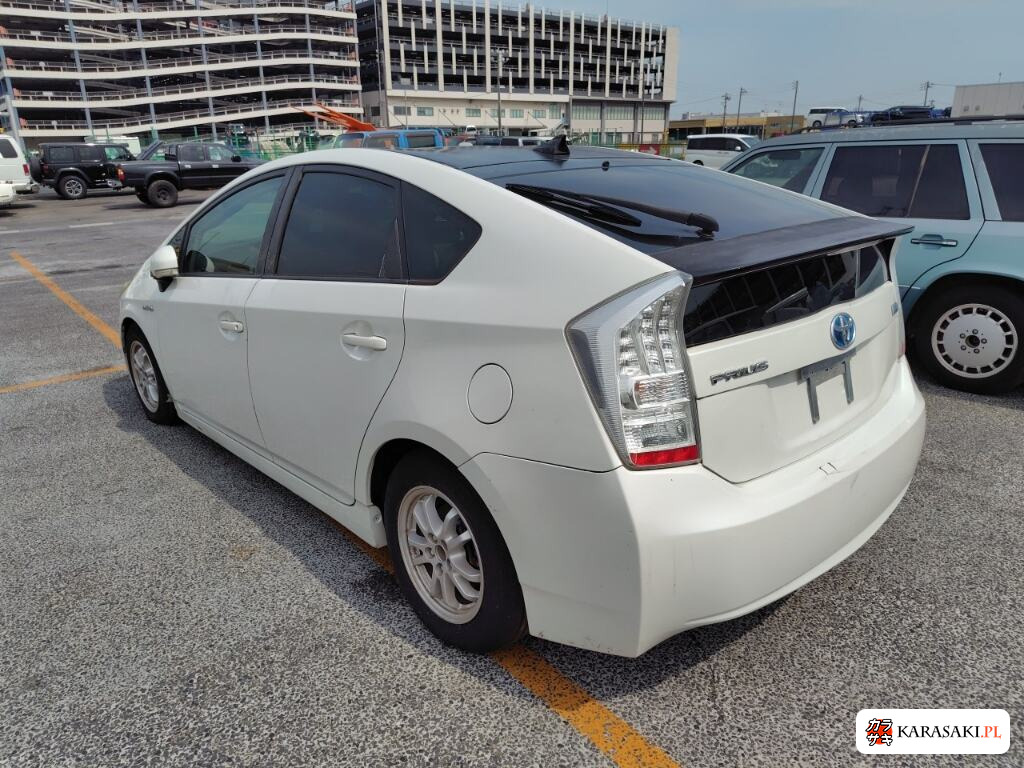 2012 America Toyota Prius 5D 2