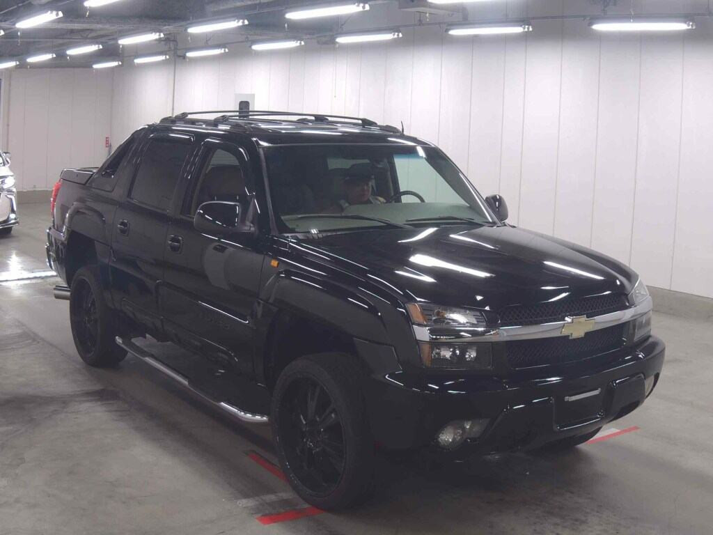 Chevrolet Avalanche 2006 z aukcji japońskiej