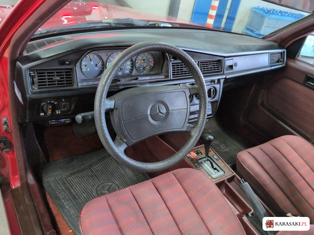 1990 Mercedes-Benz 190 Class 190E 5