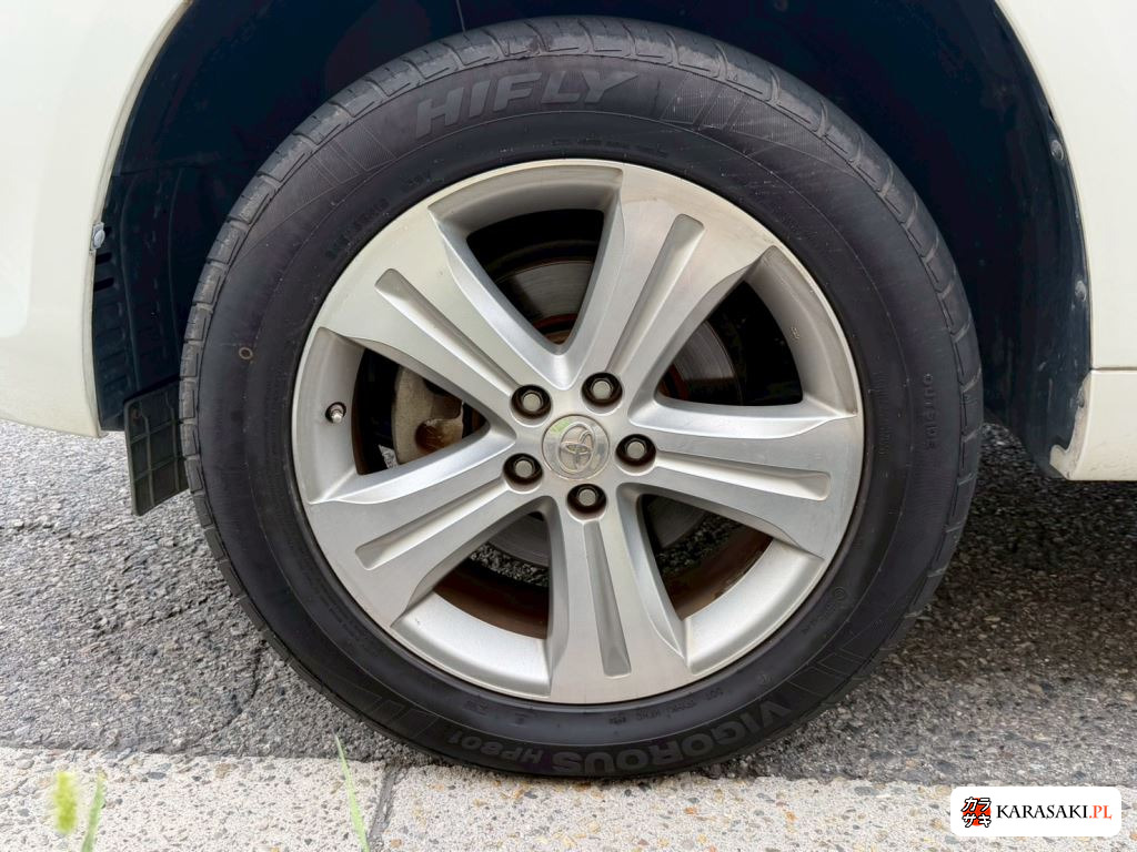 2011 America Toyota Highlander Sport 8
