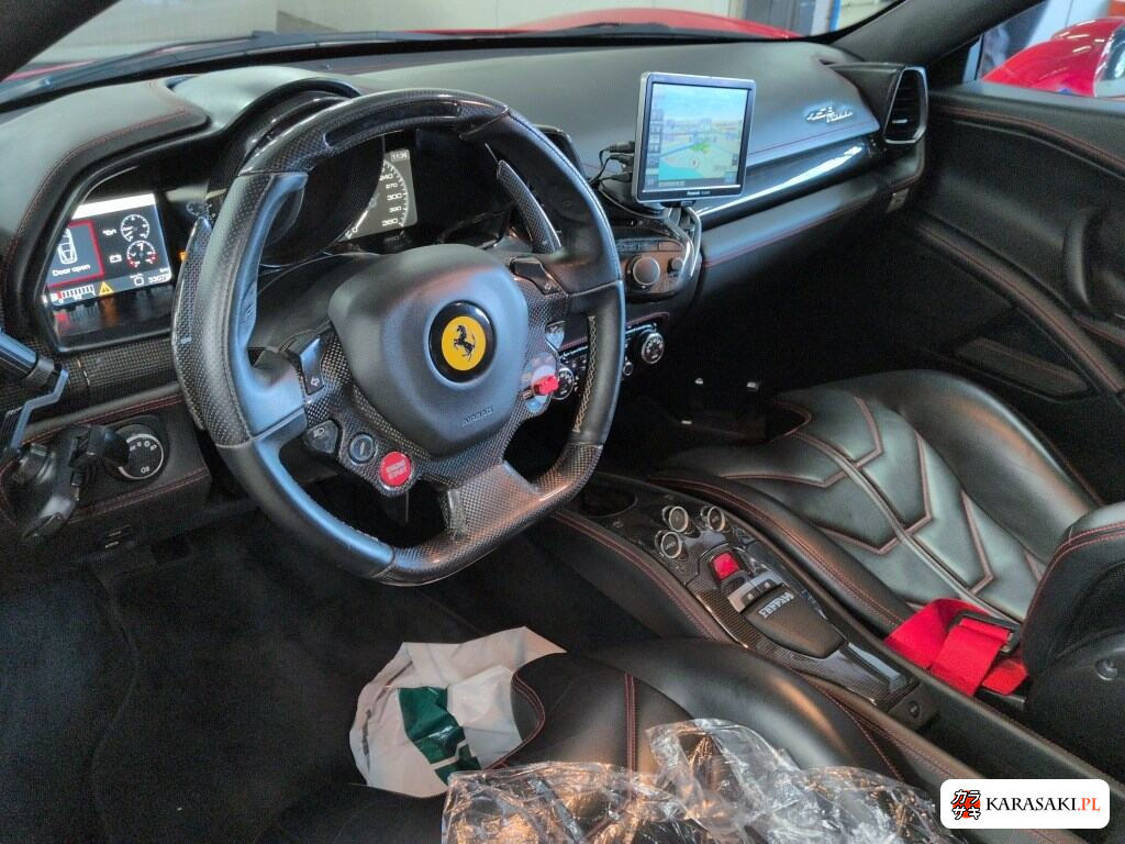 2017 Ferrari 458 Italia 5