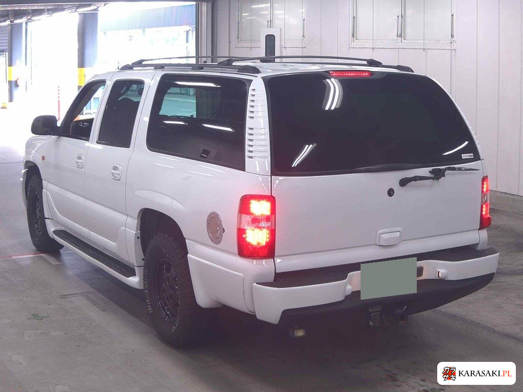 2005 GMC Yukon 5D 4WD Denali 2
