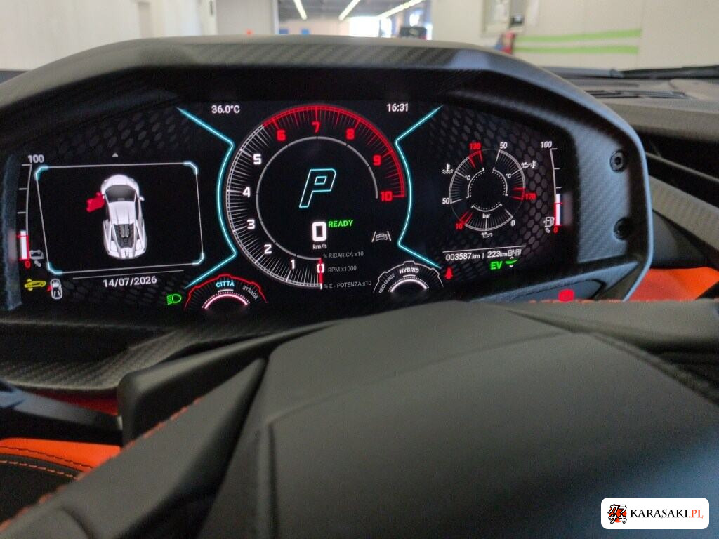 2025 Lamborghini Revuelto 4WD Base Graed 6