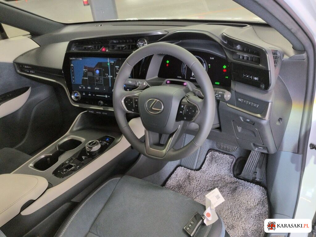 2024 Lexus RZ RZ300E Version L 5