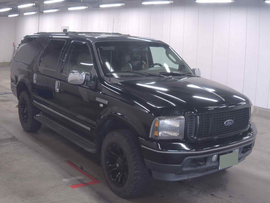 Ford Excursion 2008 z aukcji japońskiej