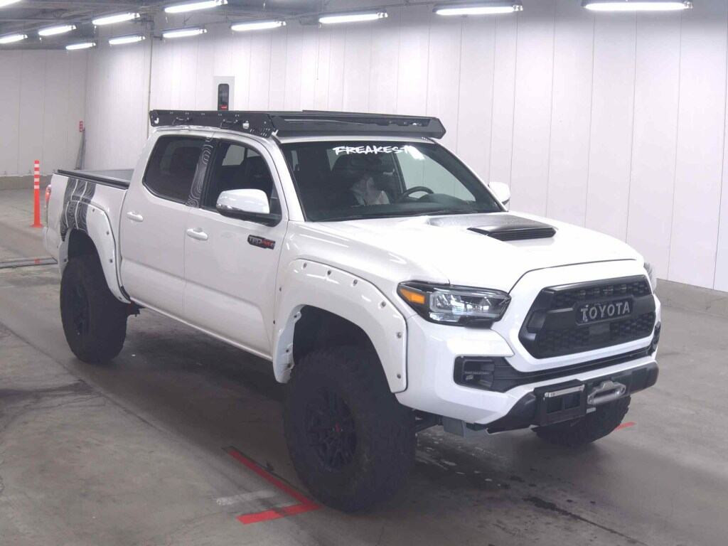 America Toyota Tacoma 2022 z aukcji japońskiej