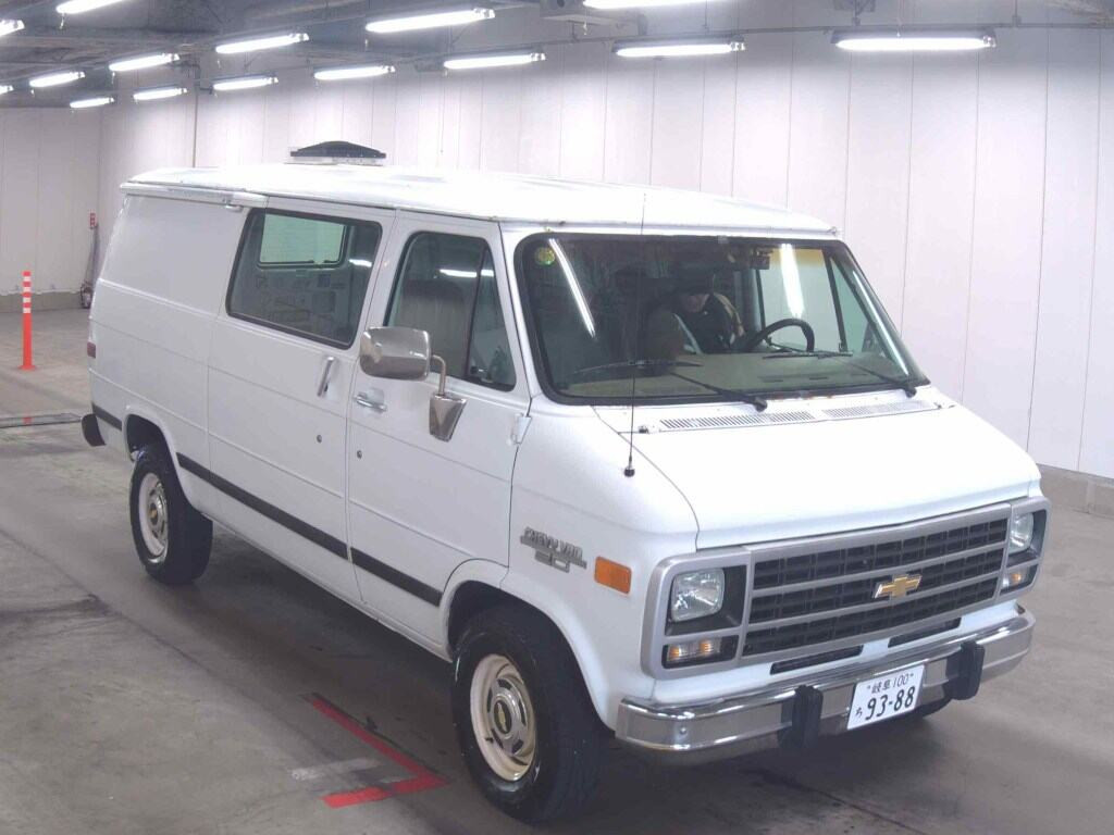 Chevrolet Chevyvan 2023 z aukcji japońskiej