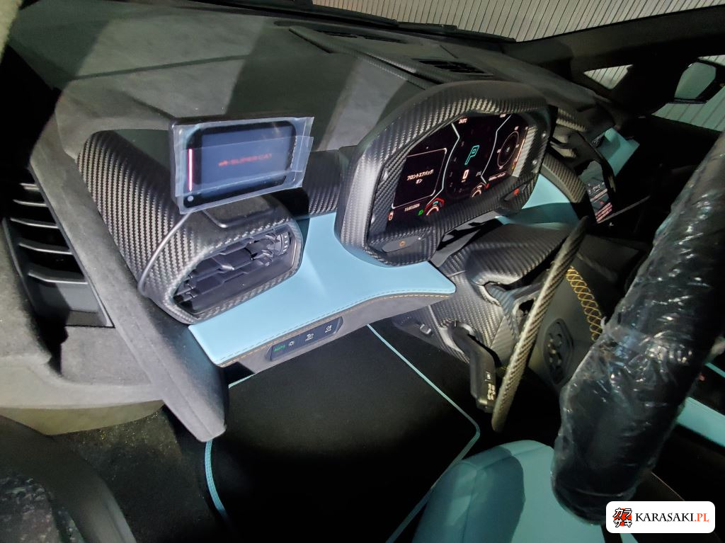 2026 Lamborghini Revuelto 4WD 12