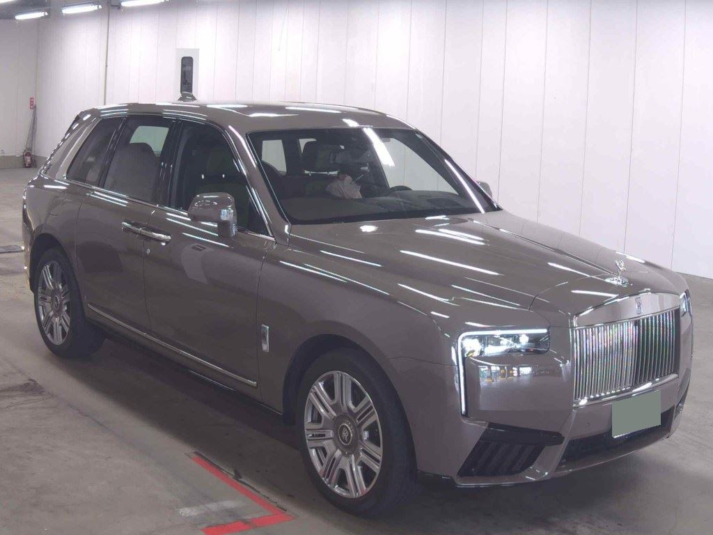 Rolls-Royce 689X 2025 z aukcji japońskiej
