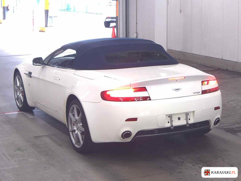 2007 Aston Martin V8 Vantage Op Roadster 2