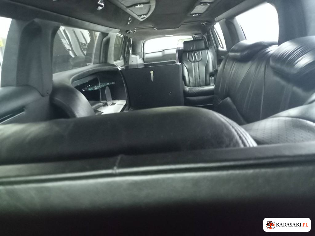 2013 Lincoln MKT 7