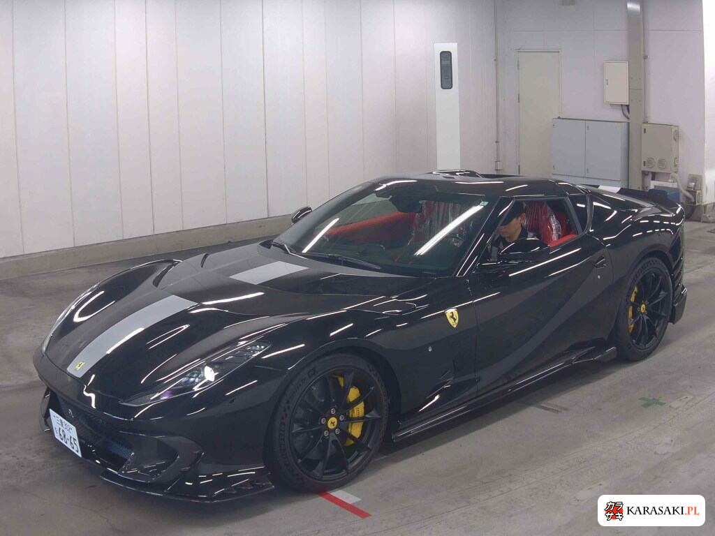 2024 Ferrari 812 Competizione A 3
