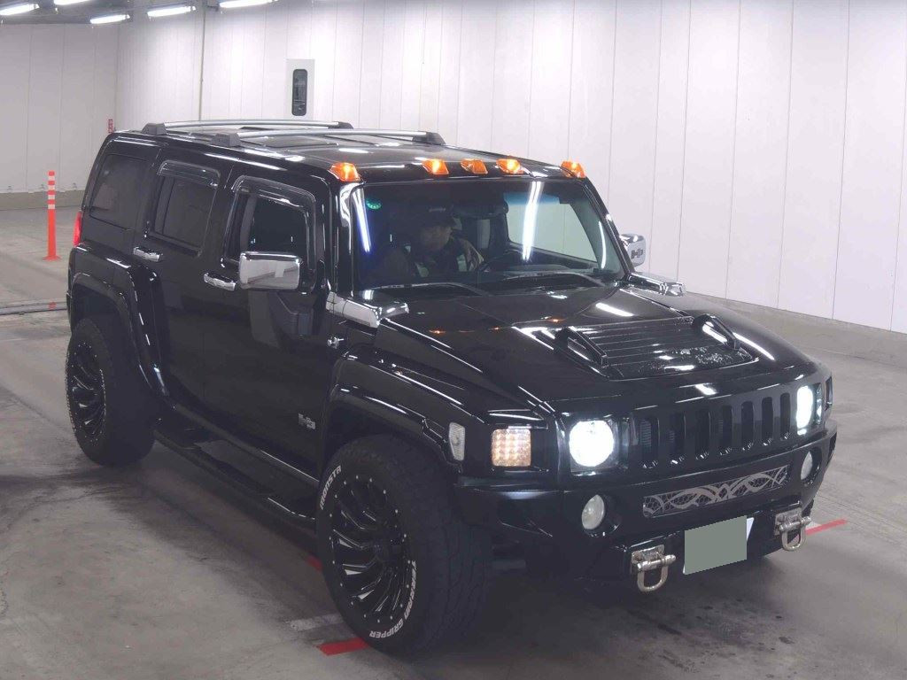 Hummer H3 2007 z aukcji japońskiej