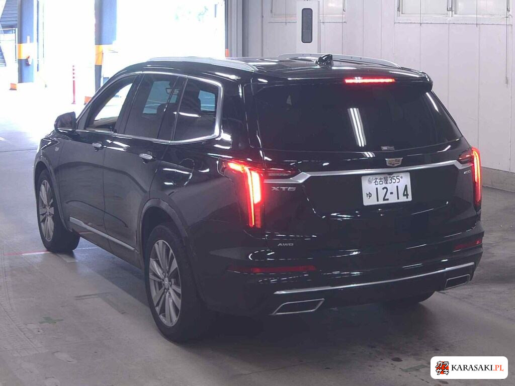 2021 Cadillac XT6 4WD Platinum 2