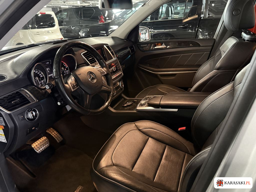 2014 Mercedes-Benz GL-Class 4WD GL550 4MATIC AMG Exclusive Pack 14