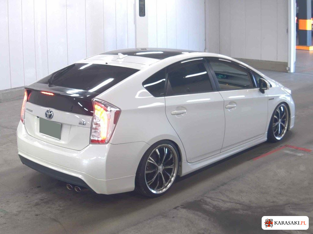 2009 America Toyota Prius 5D 4