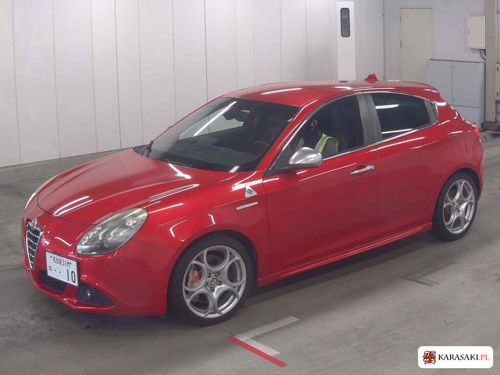 2012 Alfa Romeo Giulietta 5D Quadrifoglio Verde Alfie Stay 3