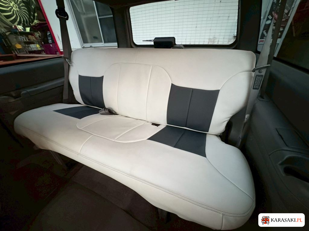 1998 Chevrolet Tahoe Sport Base Grade 8