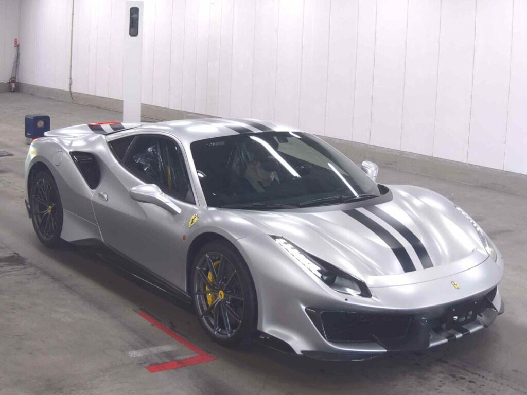 Ferrari 488 Pista 2019 z aukcji japońskiej