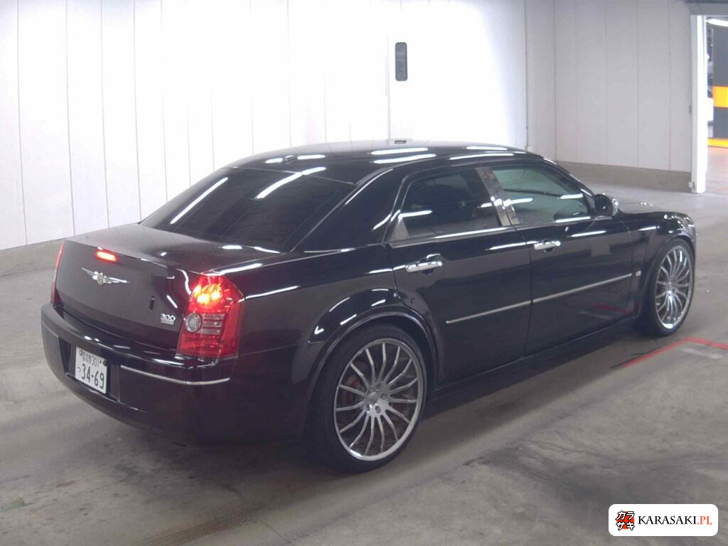2011 Chrysler 300 4