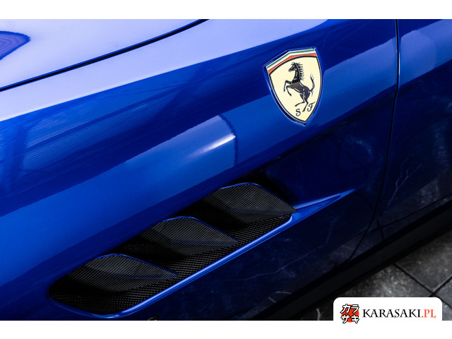 2019 Ferrari GTC4 Lusso T 8