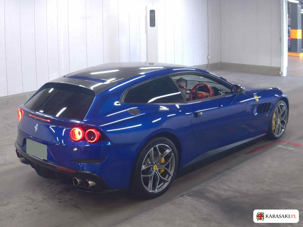 2019 Ferrari GTC4 Lusso T 4