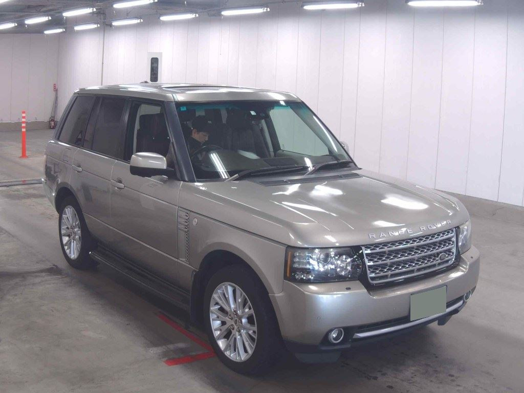 Land Rover Range Rover Vogue 2012 z aukcji japońskiej