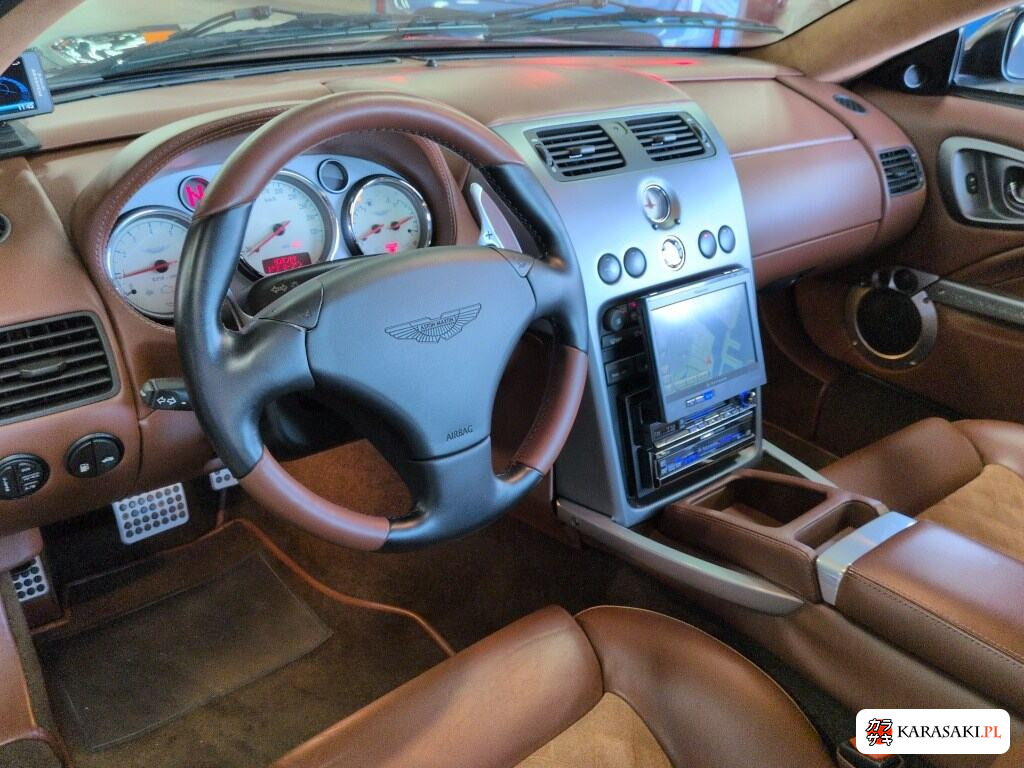2004 Aston Martin V12 Vanquish Coupe 5