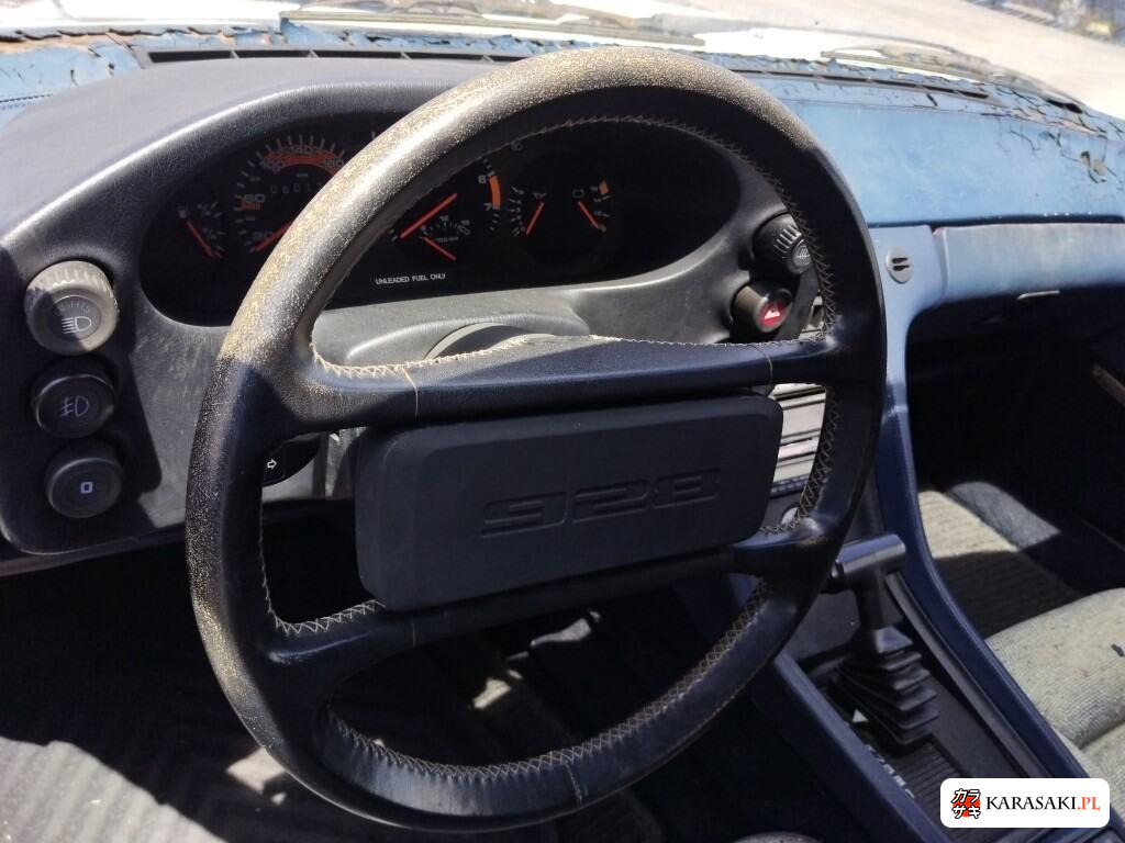 1982 Porsche 928 5