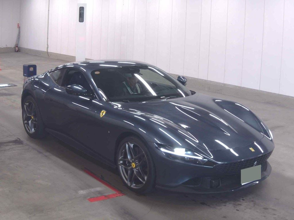 Ferrari Roma 2021 z aukcji japońskiej