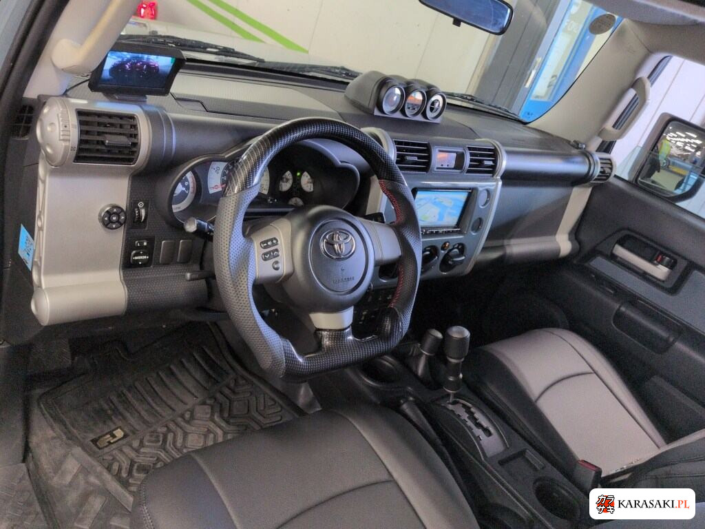 2013 America Toyota FJ Cruiser 4WD 5