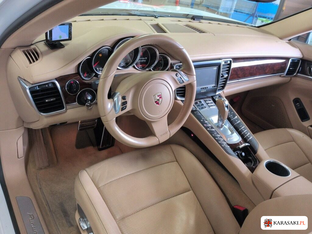 2012 Porsche Panamera 5D 4WD 4S 5