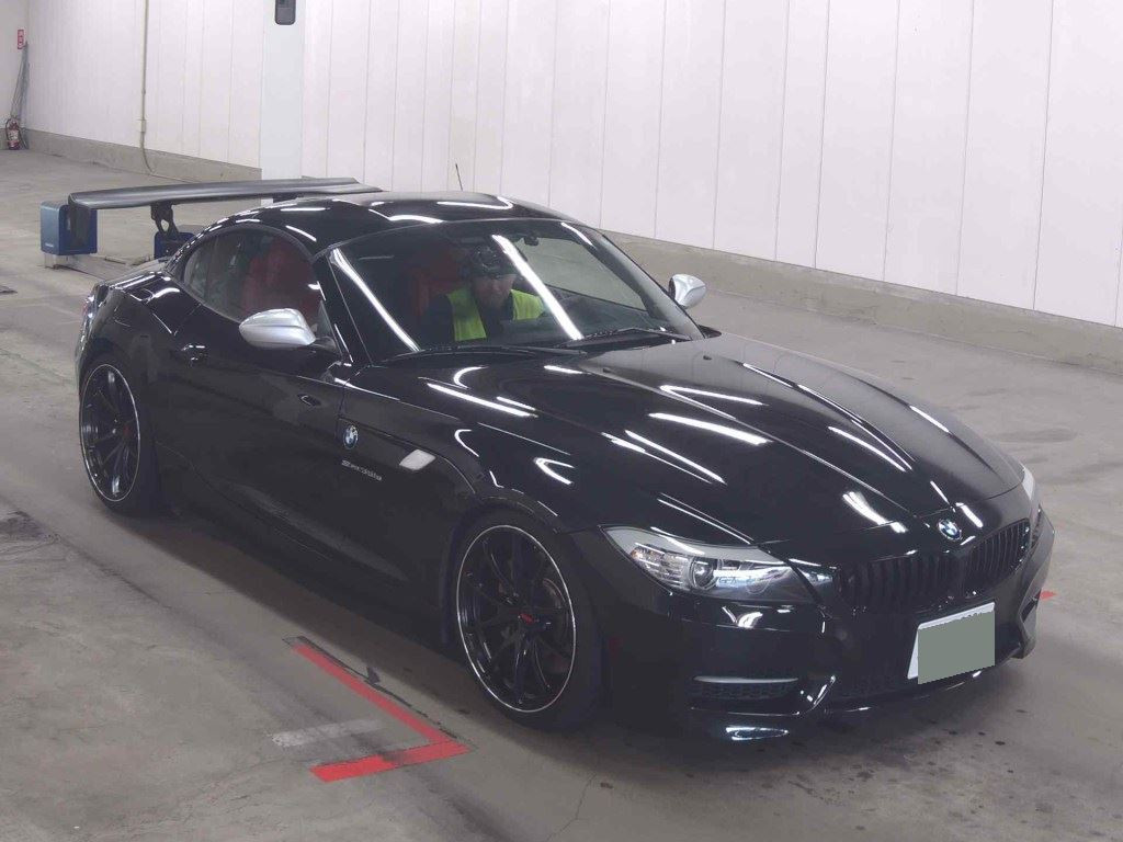 BMW Z4 2011 z aukcji japońskiej